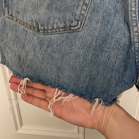 Topshop Highwaisted jean short, Mom style - Picture 3 of 9